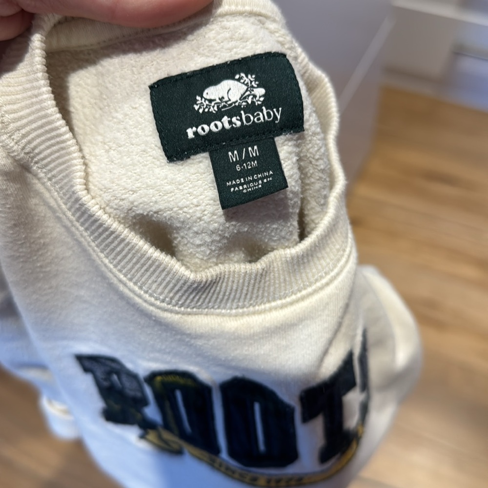 Roots Sweater - Picture 2 of 2